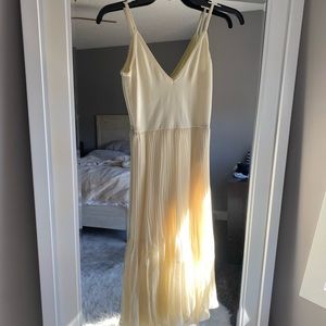 Aritzia Daphnee Dress